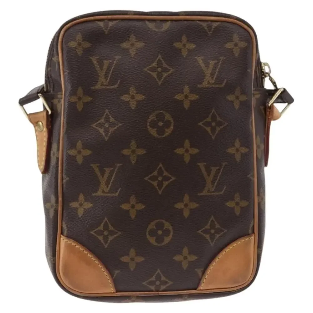 Louis Vuitton height width